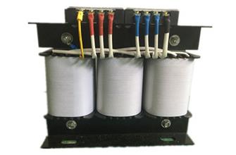 逆變變壓器有何特點？